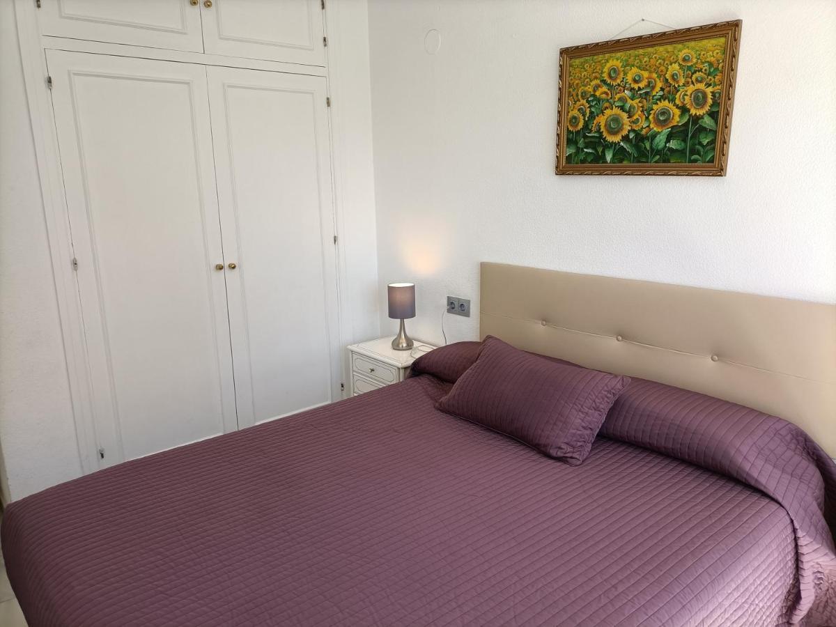 Suites Center Recinto Ferial Фуeнхирола Екстериор снимка