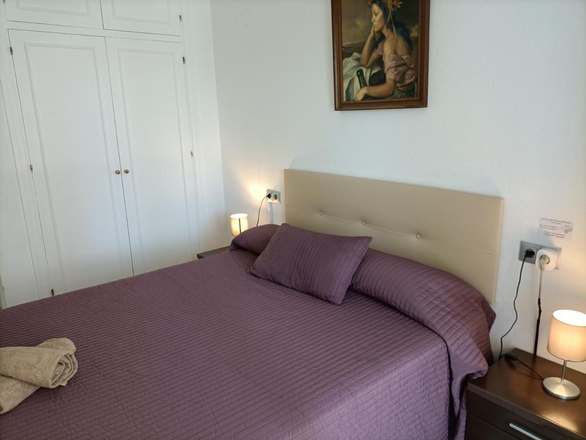 Suites Center Recinto Ferial Фуeнхирола Екстериор снимка